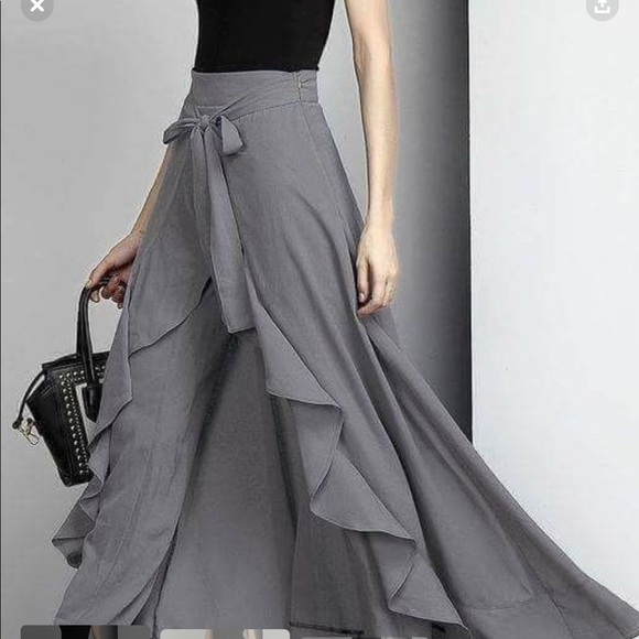 Meet your Posher, Lynette - Picture 1 of 1